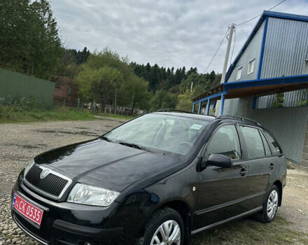 Черный Шкода Фабия, объемом двигателя 0 л и пробегом 184 тыс. км за 4270 $, фото 1 на Automoto.ua