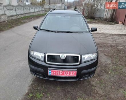 Чорний Шкода Фабія, об'ємом двигуна 1.39 л та пробігом 151 тис. км за 4650 $, фото 1 на Automoto.ua