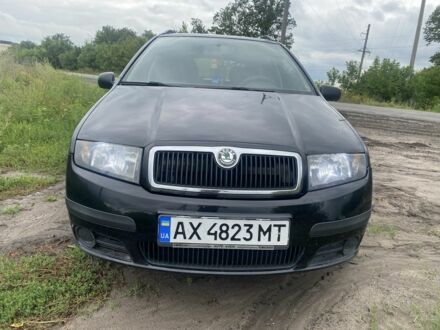 Чорний Шкода Фабія, об'ємом двигуна 1.4 л та пробігом 213 тис. км за 4200 $, фото 1 на Automoto.ua