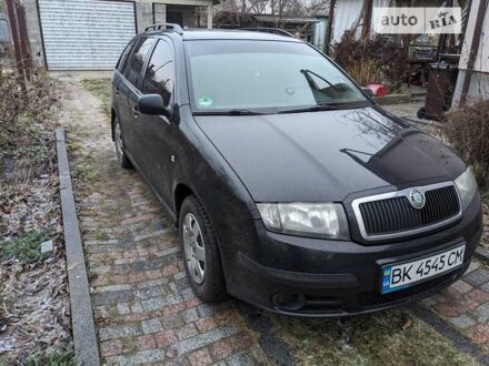 Шкода Фабія 2006 у Костополе на Automoto.ua Чорний Шкода Фабія, об'ємом двигуна 1.39 л та пробігом 221 тис. км за 3500 $, фото 1 на Automoto.ua