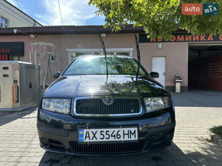 Черный Шкода Фабия, объемом двигателя 1.2 л и пробегом 170 тыс. км за 3700 $, фото 1 на Automoto.ua