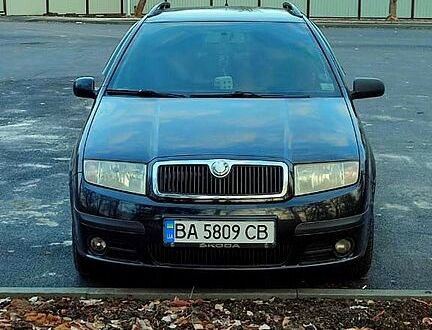 Шкода Фабия 2007 в Василькове на Automoto.ua Черный Шкода Фабия, объемом двигателя 1.4 л и пробегом 290 тыс. км за 4100 $, фото 1 на Automoto.ua