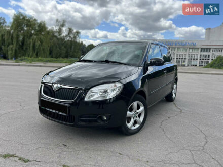 Шкода Фабия 2007 в Кривом Роге на Automoto.ua Черный Шкода Фабия, объемом двигателя 1.39 л и пробегом 198 тыс. км за 4700 $, фото 1 на Automoto.ua