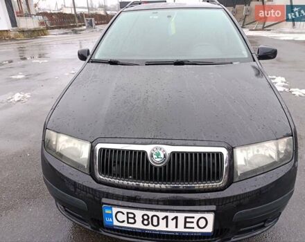 Черный Шкода Фабия, объемом двигателя 1.39 л и пробегом 256 тыс. км за 4800 $, фото 1 на Automoto.ua