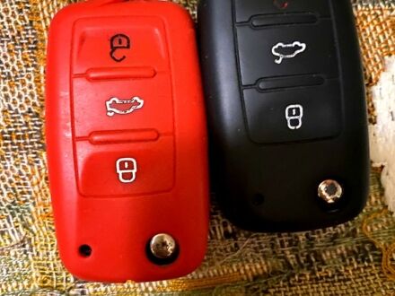 Шкода Фабия 2007 в Одессе на Automoto.ua Черный Шкода Фабия, объемом двигателя 1.2 л и пробегом 265 тыс. км за 3500 $, фото 1 на Automoto.ua