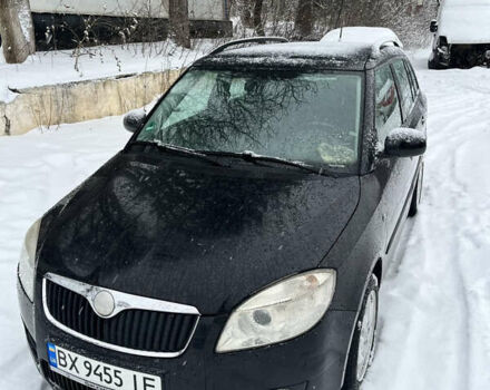 Черный Шкода Фабия, объемом двигателя 1.42 л и пробегом 250 тыс. км за 4500 $, фото 1 на Automoto.ua