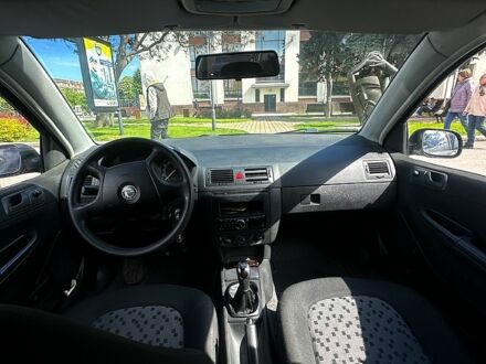 Шкода Фабия 2007 в Черкассах на Automoto.ua Черный Шкода Фабия, объемом двигателя 1.2 л и пробегом 182 тыс. км за 4100 $, фото 1 на Automoto.ua