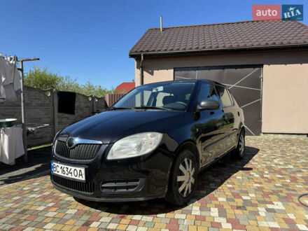 Чорний Шкода Фабія, об'ємом двигуна 1.2 л та пробігом 186 тис. км за 4200 $, фото 1 на Automoto.ua