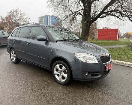 Черный Шкода Фабия, объемом двигателя 1.6 л и пробегом 195 тыс. км за 6500 $, фото 1 на Automoto.ua