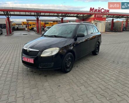 Черный Шкода Фабия, объемом двигателя 1.4 л и пробегом 280 тыс. км за 5100 $, фото 1 на Automoto.ua