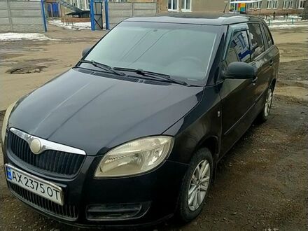 Шкода Фабия 2008 в Харькове на Automoto.ua Черный Шкода Фабия, объемом двигателя 1.2 л и пробегом 240 тыс. км за 3600 $, фото 1 на Automoto.ua