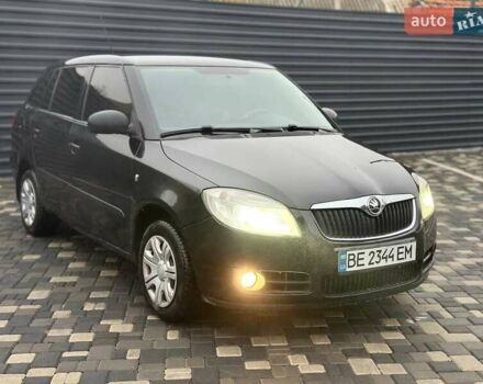 Чорний Шкода Фабія, об'ємом двигуна 1.4 л та пробігом 385 тис. км за 3750 $, фото 1 на Automoto.ua