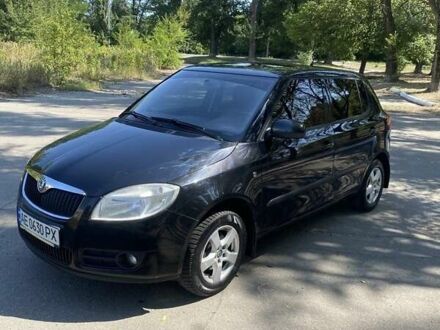 Шкода Фабия 2008 в Днепре (Днепропетровске) на Automoto.ua Черный Шкода Фабия, объемом двигателя 1.4 л и пробегом 264 тыс. км за 5600 $, фото 1 на Automoto.ua