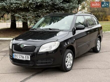 Черный Шкода Фабия, объемом двигателя 1.2 л и пробегом 225 тыс. км за 3250 $, фото 1 на Automoto.ua