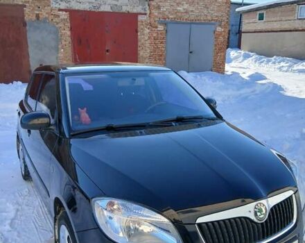 Черный Шкода Фабия, объемом двигателя 1.4 л и пробегом 105 тыс. км за 6800 $, фото 1 на Automoto.ua