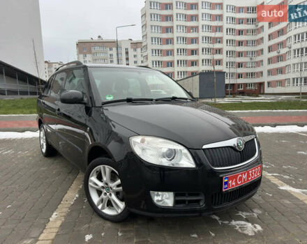 Черный Шкода Фабия, объемом двигателя 1.6 л и пробегом 183 тыс. км за 7499 $, фото 1 на Automoto.ua