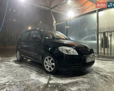Черный Шкода Фабия, объемом двигателя 1.2 л и пробегом 224 тыс. км за 4700 $, фото 1 на Automoto.ua