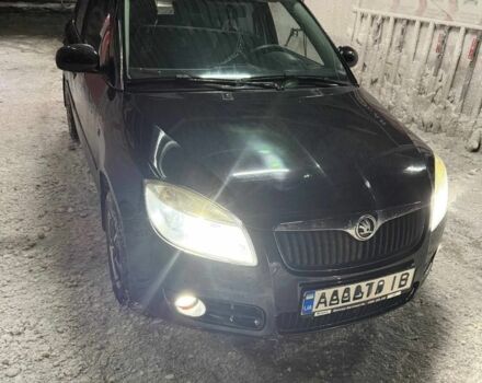 Черный Шкода Фабия, объемом двигателя 1.6 л и пробегом 167 тыс. км за 6500 $, фото 1 на Automoto.ua