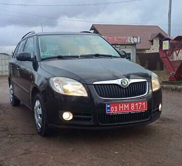 Чорний Шкода Фабія, об'ємом двигуна 1.4 л та пробігом 225 тис. км за 5600 $, фото 1 на Automoto.ua