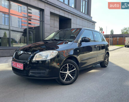 Чорний Шкода Фабія, об'ємом двигуна 1.4 л та пробігом 217 тис. км за 5999 $, фото 1 на Automoto.ua