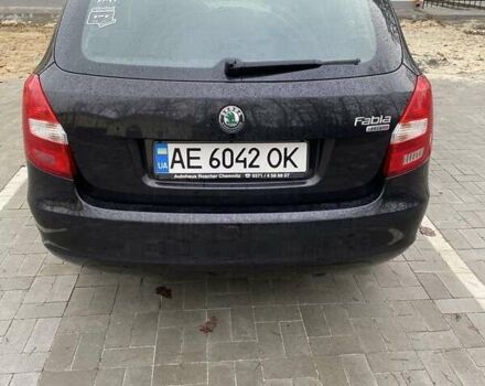 Черный Шкода Фабия, объемом двигателя 1.2 л и пробегом 174 тыс. км за 5193 $, фото 1 на Automoto.ua