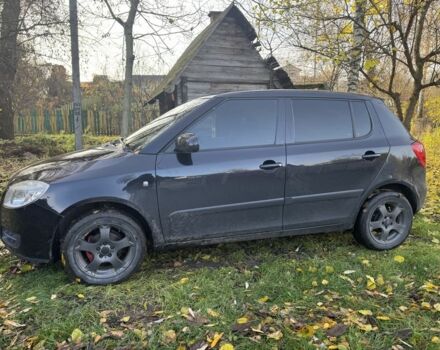 Шкода Фабия 2008 в Кролевце на Automoto.ua Черный Шкода Фабия, объемом двигателя 1.2 л и пробегом 200 тыс. км за 3950 $, фото 1 на Automoto.ua