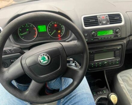 Чорний Шкода Фабія, об'ємом двигуна 1.4 л та пробігом 228 тис. км за 5400 $, фото 1 на Automoto.ua