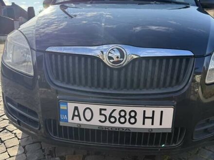 Чорний Шкода Фабія, об'ємом двигуна 1.2 л та пробігом 257 тис. км за 4400 $, фото 1 на Automoto.ua