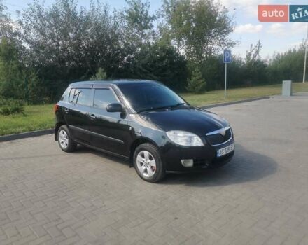 Чорний Шкода Фабія, об'ємом двигуна 1.39 л та пробігом 300 тис. км за 3800 $, фото 1 на Automoto.ua
