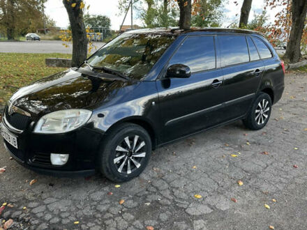 Шкода Фабия 2009 в Жмеренке на Automoto.ua Черный Шкода Фабия, объемом двигателя 1.42 л и пробегом 240 тыс. км за 5700 $, фото 1 на Automoto.ua