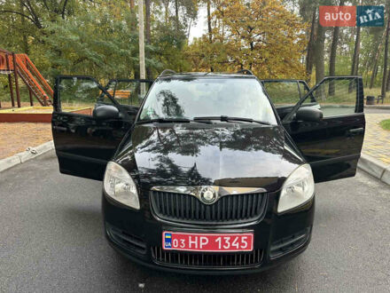 Шкода Фабия 2009 в Чернигове на Automoto.ua Черный Шкода Фабия, объемом двигателя 1.39 л и пробегом 161 тыс. км за 5550 $, фото 1 на Automoto.ua