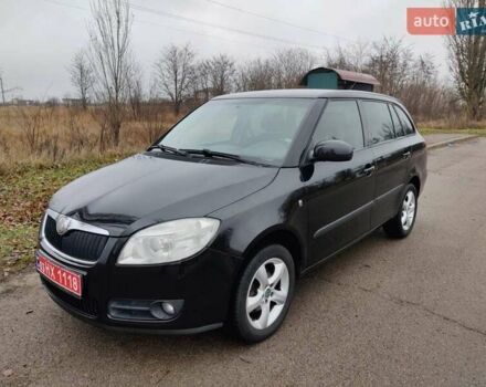 Чорний Шкода Фабія, об'ємом двигуна 1.4 л та пробігом 201 тис. км за 5750 $, фото 1 на Automoto.ua