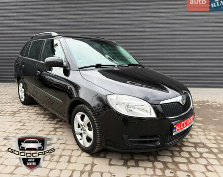 Черный Шкода Фабия, объемом двигателя 1.6 л и пробегом 216 тыс. км за 6700 $, фото 1 на Automoto.ua