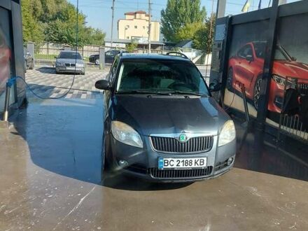 Шкода Фабия 2009 в Львове на Automoto.ua Черный Шкода Фабия, объемом двигателя 1.2 л и пробегом 264 тыс. км за 3500 $, фото 1 на Automoto.ua