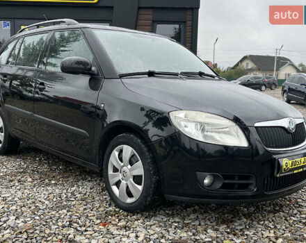 Чорний Шкода Фабія, об'ємом двигуна 1.2 л та пробігом 160 тис. км за 5500 $, фото 1 на Automoto.ua