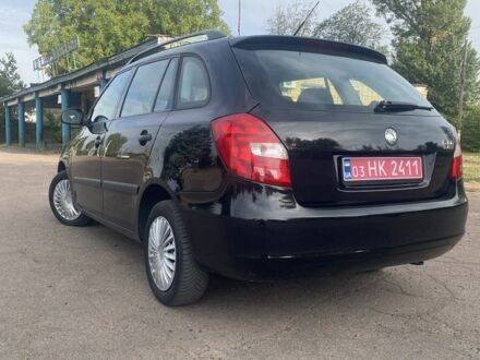Черный Шкода Фабия, объемом двигателя 1.4 л и пробегом 230 тыс. км за 6000 $, фото 1 на Automoto.ua