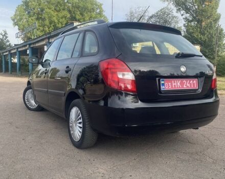 Черный Шкода Фабия, объемом двигателя 1.4 л и пробегом 230 тыс. км за 6000 $, фото 1 на Automoto.ua
