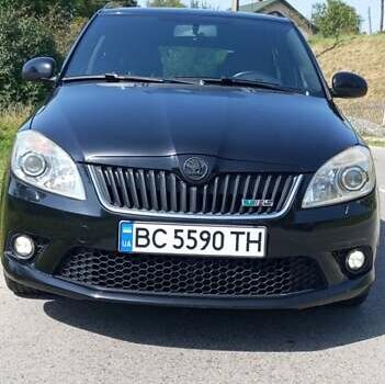 Чорний Шкода Фабія, об'ємом двигуна 1.39 л та пробігом 200 тис. км за 8150 $, фото 1 на Automoto.ua
