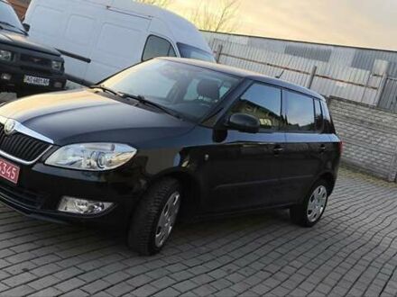 Черный Шкода Фабия, объемом двигателя 1.2 л и пробегом 209 тыс. км за 5900 $, фото 1 на Automoto.ua