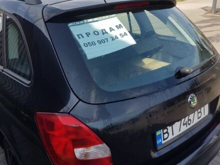 Шкода Фабия 2010 в Павлограде на Automoto.ua Черный Шкода Фабия, объемом двигателя 1 л и пробегом 220 тыс. км за 4200 $, фото 1 на Automoto.ua