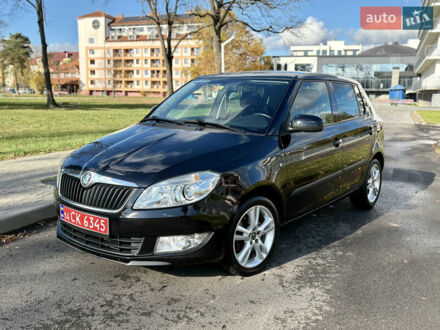 Черный Шкода Фабия, объемом двигателя 1.2 л и пробегом 209 тыс. км за 6300 $, фото 1 на Automoto.ua