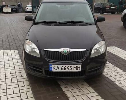 Черный Шкода Фабия, объемом двигателя 1.42 л и пробегом 320 тыс. км за 6100 $, фото 1 на Automoto.ua