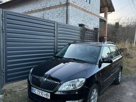 Чорний Шкода Фабія, об'ємом двигуна 1.2 л та пробігом 295 тис. км за 4900 $, фото 1 на Automoto.ua