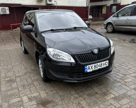 Чорний Шкода Фабія, об'ємом двигуна 1.2 л та пробігом 107 тис. км за 5500 $, фото 1 на Automoto.ua