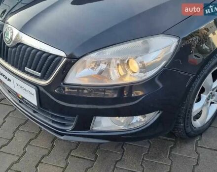 Черный Шкода Фабия, объемом двигателя 1.2 л и пробегом 192 тыс. км за 5800 $, фото 1 на Automoto.ua