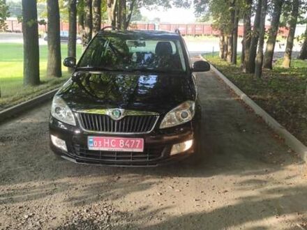 Черный Шкода Фабия, объемом двигателя 1.2 л и пробегом 246 тыс. км за 5300 $, фото 1 на Automoto.ua