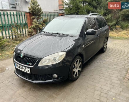 Черный Шкода Фабия, объемом двигателя 1.4 л и пробегом 260 тыс. км за 7277 $, фото 1 на Automoto.ua