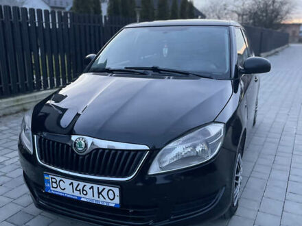 Чорний Шкода Фабія, об'ємом двигуна 1.2 л та пробігом 400 тис. км за 3800 $, фото 1 на Automoto.ua