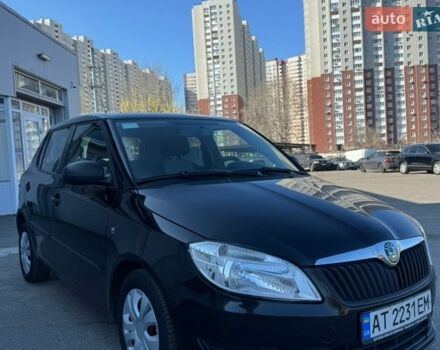 Черный Шкода Фабия, объемом двигателя 1.6 л и пробегом 237 тыс. км за 4750 $, фото 1 на Automoto.ua