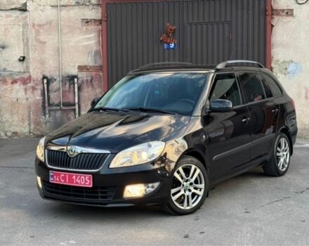 Черный Шкода Фабия, объемом двигателя 1.2 л и пробегом 180 тыс. км за 6100 $, фото 1 на Automoto.ua